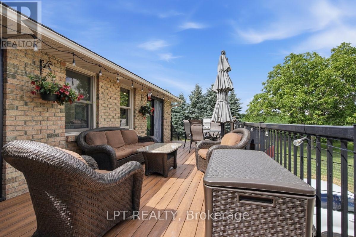 808 Elginfield Road, North Middlesex, Ontario  N0M 2K0 - Photo 25 - X14097828