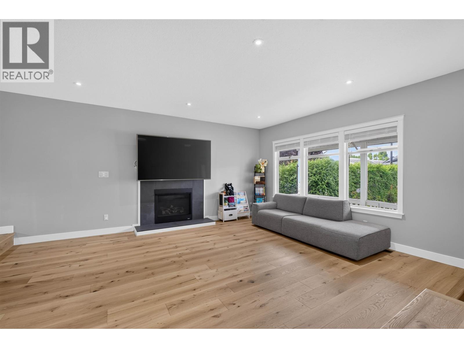 11908 Meadowlark Drive, Maple Ridge, British Columbia  V2X 9L7 - Photo 5 - R3174371