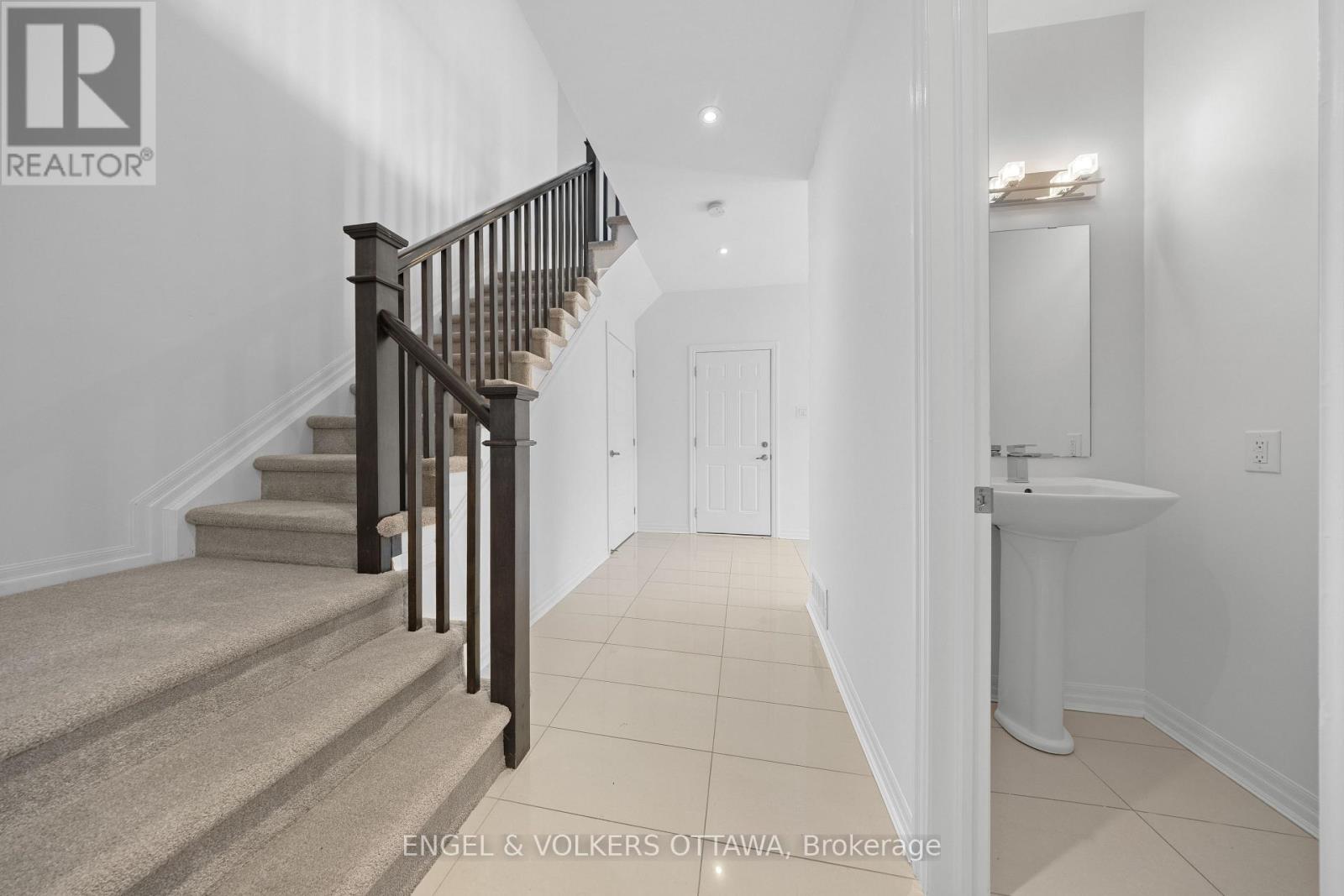 34 Aveia Private, Ottawa, Ontario  K4A 0X1 - Photo 3 - X14097722