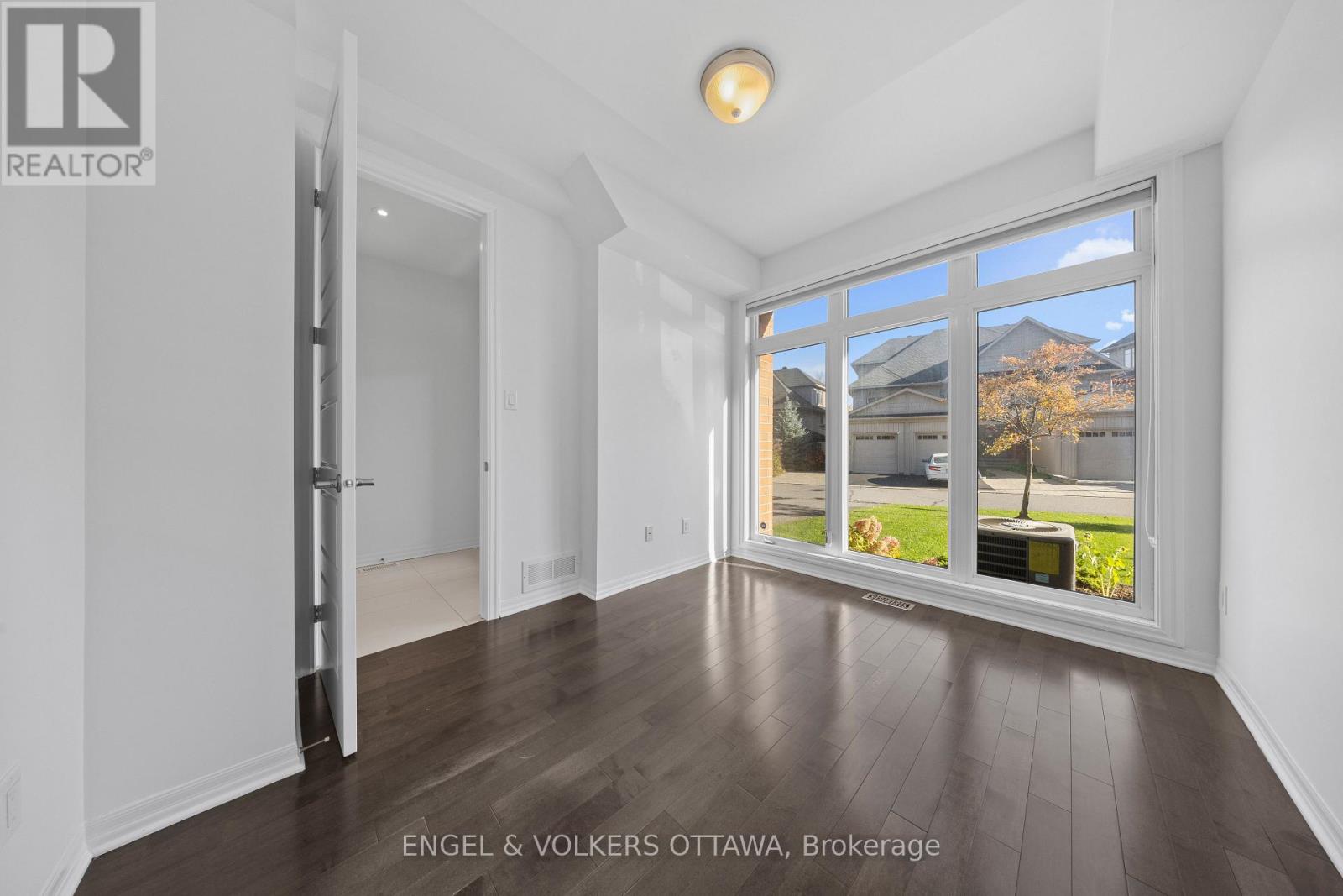 34 Aveia Private, Ottawa, Ontario  K4A 0X1 - Photo 4 - X14097722