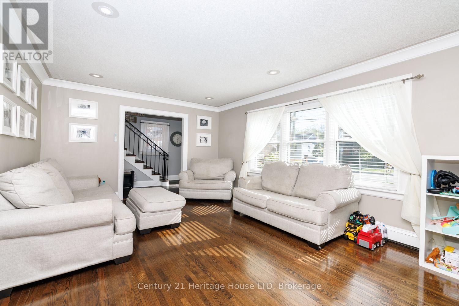 222 Phipps Street, Fort Erie (Central), Ontario L2A 2V5 - Photo 14 - X14097728