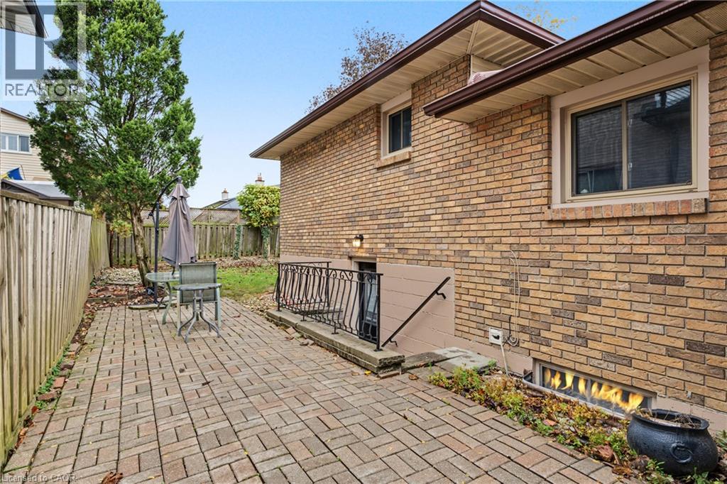 8 Valanna Court, Hamilton, Ontario  L9C 7A3 - Photo 38 - 40871373