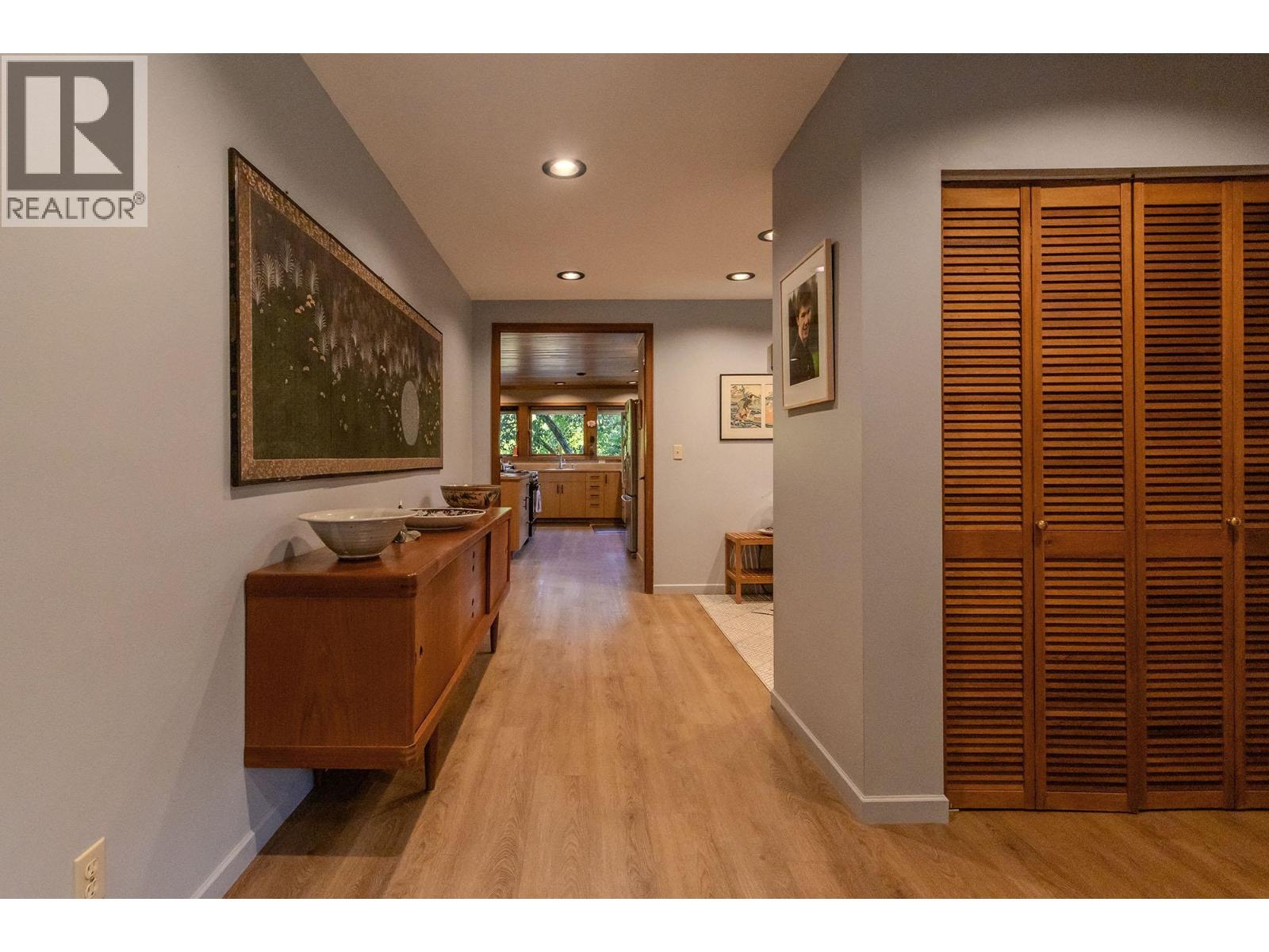 496 Melmore Road, Bowen Island, British Columbia  V0N 1G1 - Photo 10 - R3176872