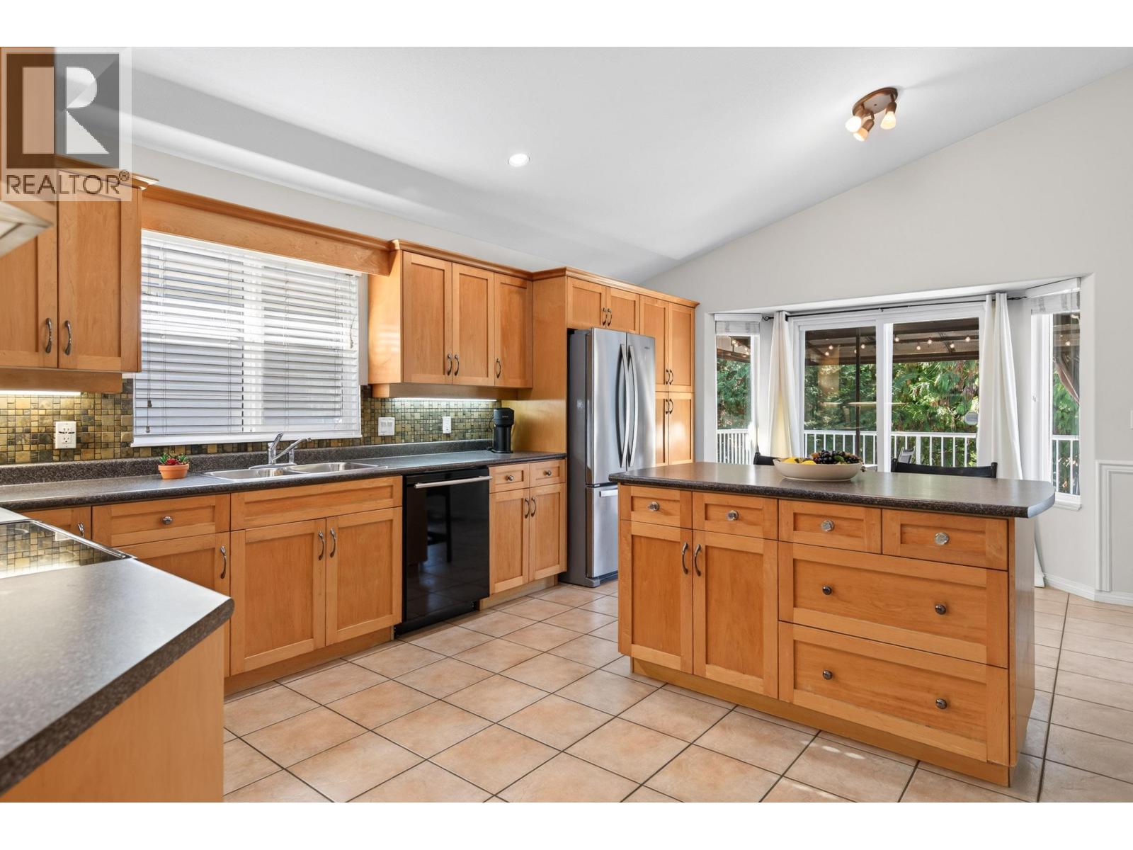 11333 238 Street, Maple Ridge, British Columbia  V2W 1V4 - Photo 16 - R3176873