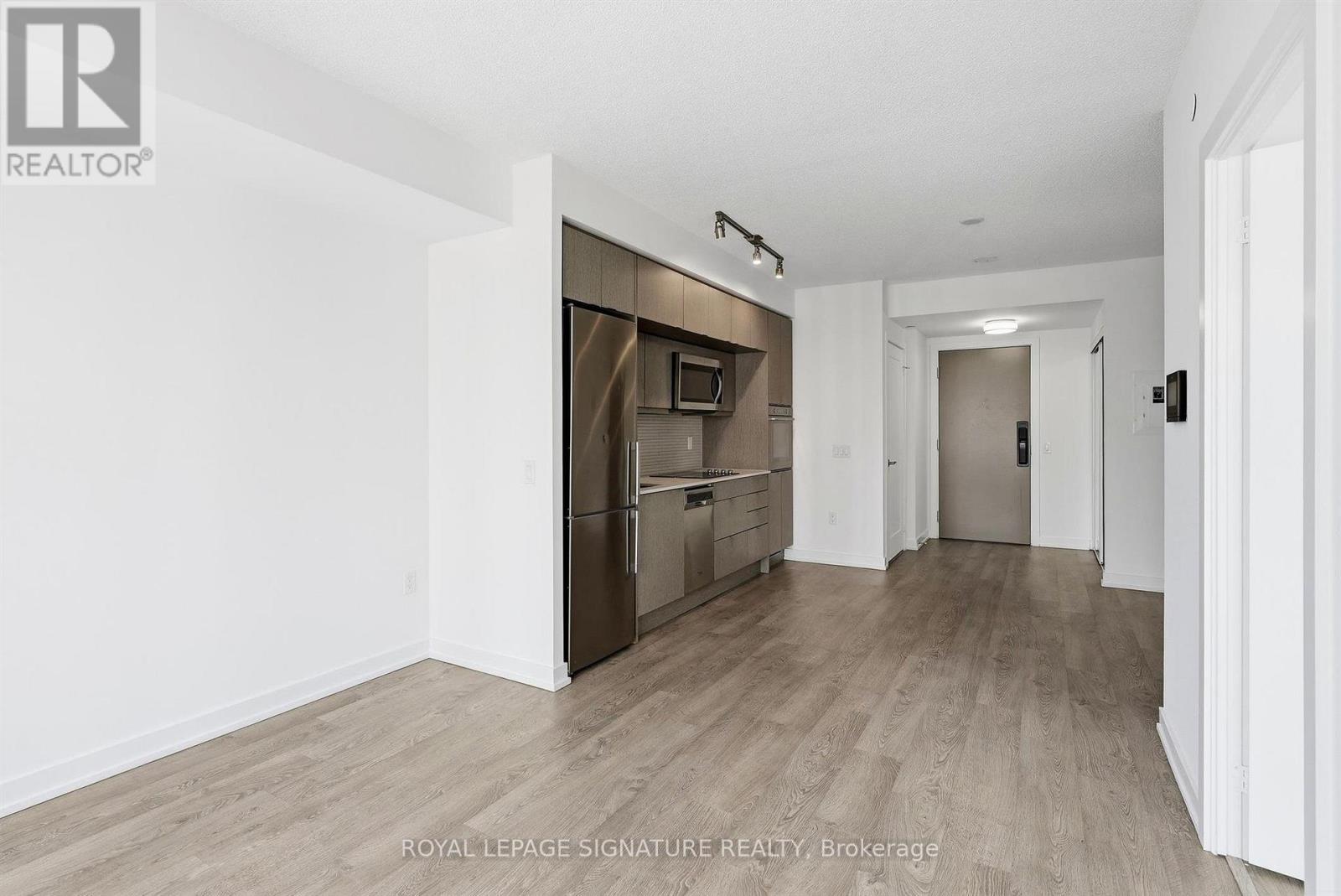2004 - 10 York Street, Toronto, Ontario  M5J 0E1 - Photo 5 - C14097714