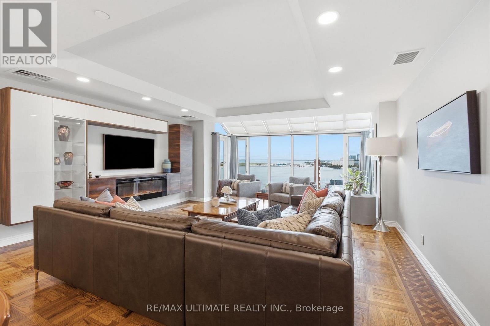 1105 - 211 Queens Quay W, Toronto, Ontario  M5J 2M6 - Photo 11 - C14097736