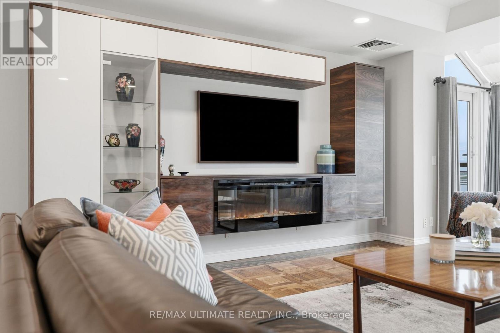 1105 - 211 Queens Quay W, Toronto, Ontario  M5J 2M6 - Photo 13 - C14097736