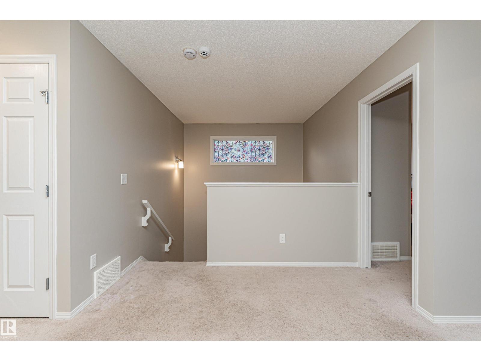 9616 230 ST NW