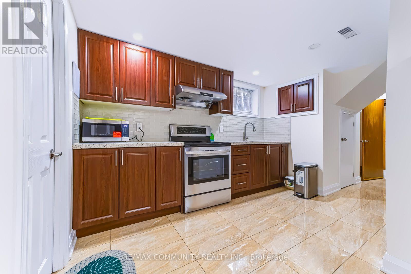 B3 - 238 ORTON PARK ROAD