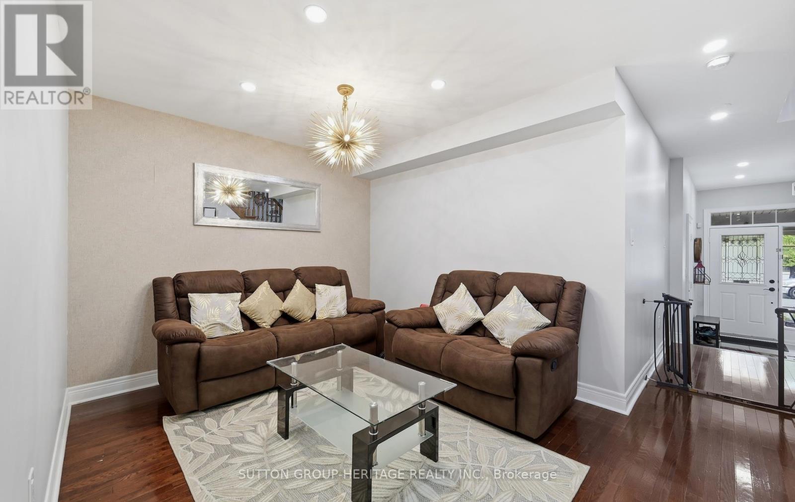 29 Tozer Crescent, Ajax, Ontario  L1T 4Z9 - Photo 11 - E14097816