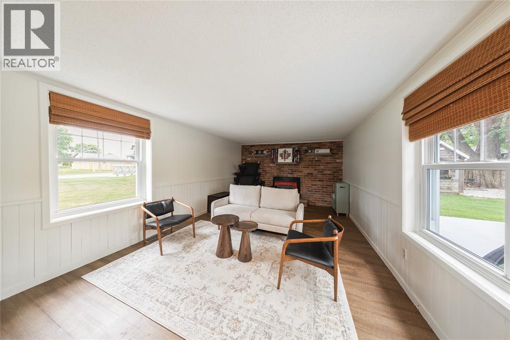 1224 Emily Street, Moore Township, Ontario  N0N 1M0 - Photo 28 - 26025617