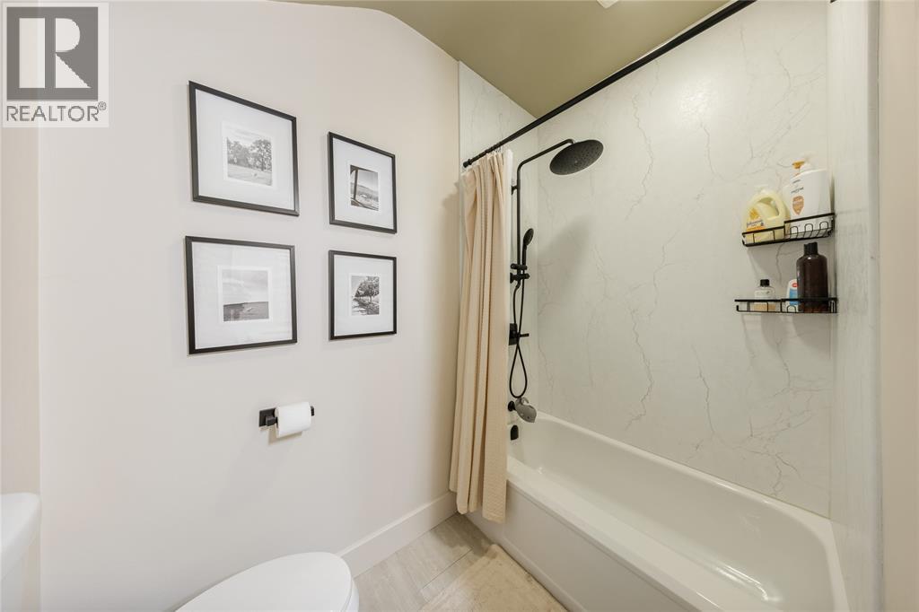 1224 Emily Street, Moore Township, Ontario  N0N 1M0 - Photo 41 - 26025617