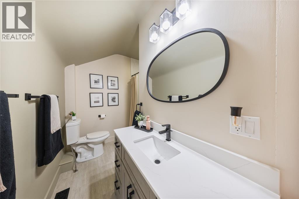 1224 Emily Street, Moore Township, Ontario  N0N 1M0 - Photo 40 - 26025617