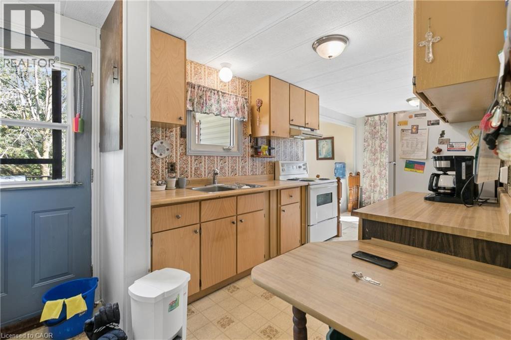 195 John Street S, Harriston, Ontario  N0G 1Z0 - Photo 8 - 40869715