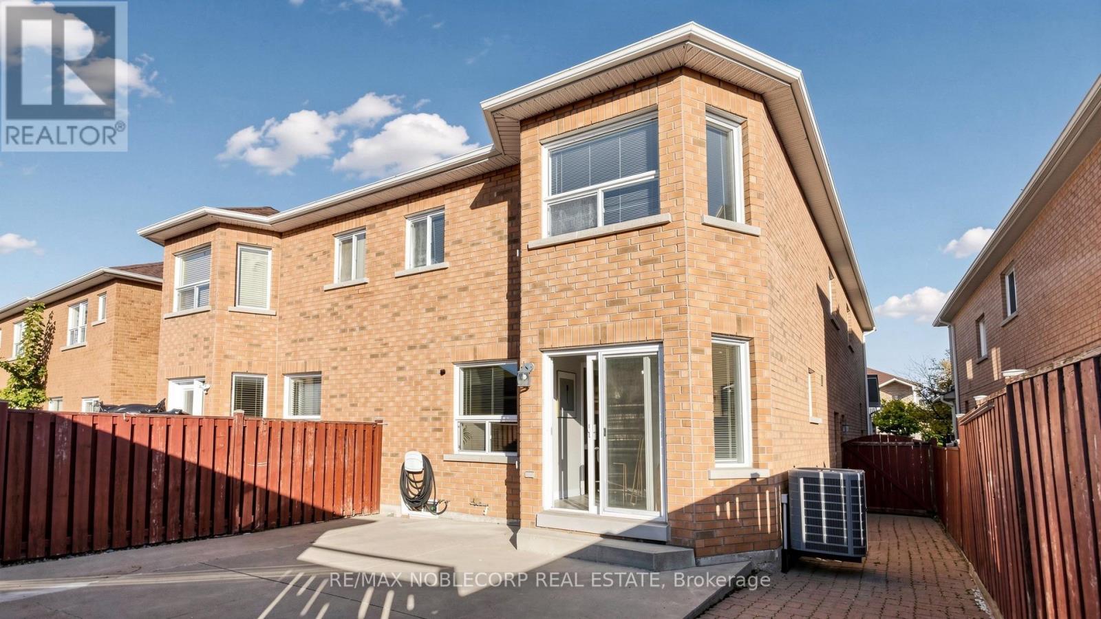 48 Ed Quigg Way, Vaughan, Ontario  L4H 2S1 - Photo 46 - N14097758
