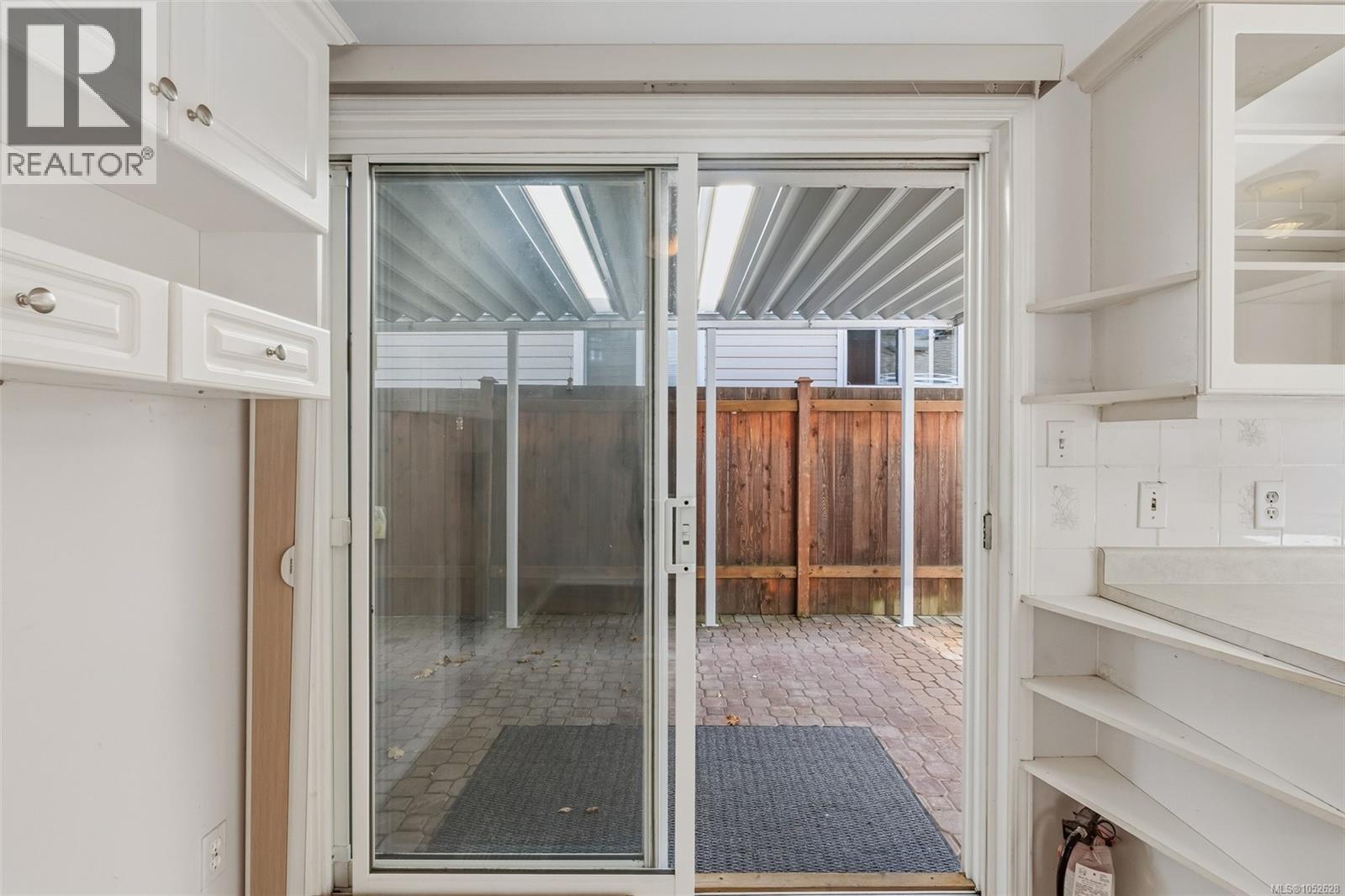 3 Eagle Lane, View Royal, British Columbia V9A 7M2 - Photo 12 - 1052628