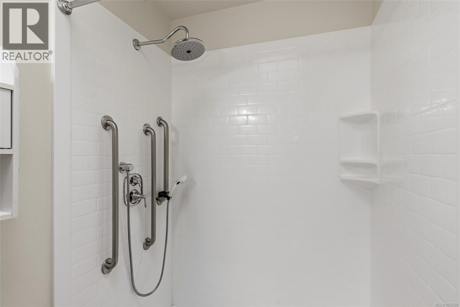 3 Eagle Lane, View Royal, British Columbia V9A 7M2 - Photo 35 - 1052628