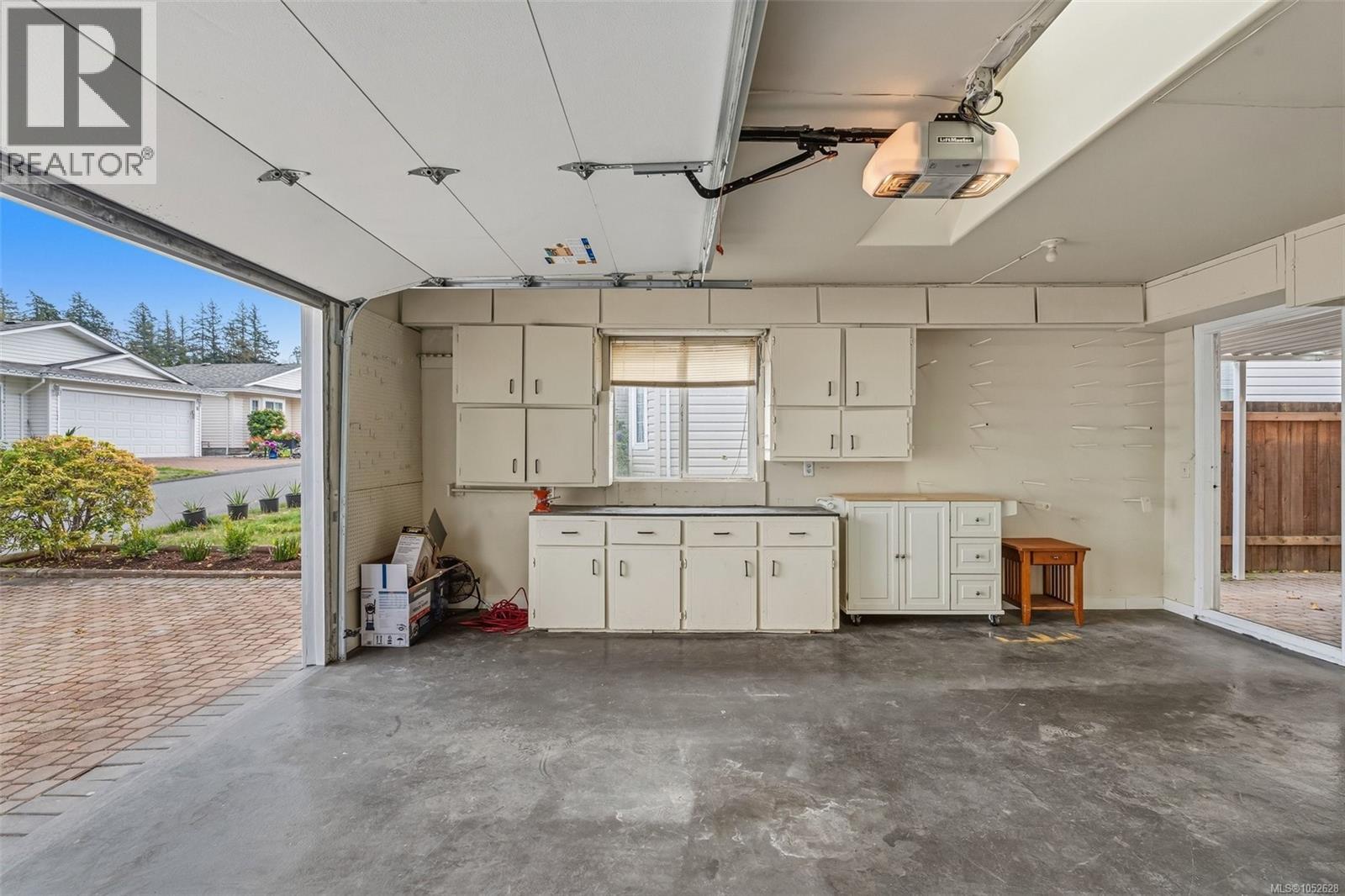 3 Eagle Lane, View Royal, British Columbia V9A 7M2 - Photo 40 - 1052628