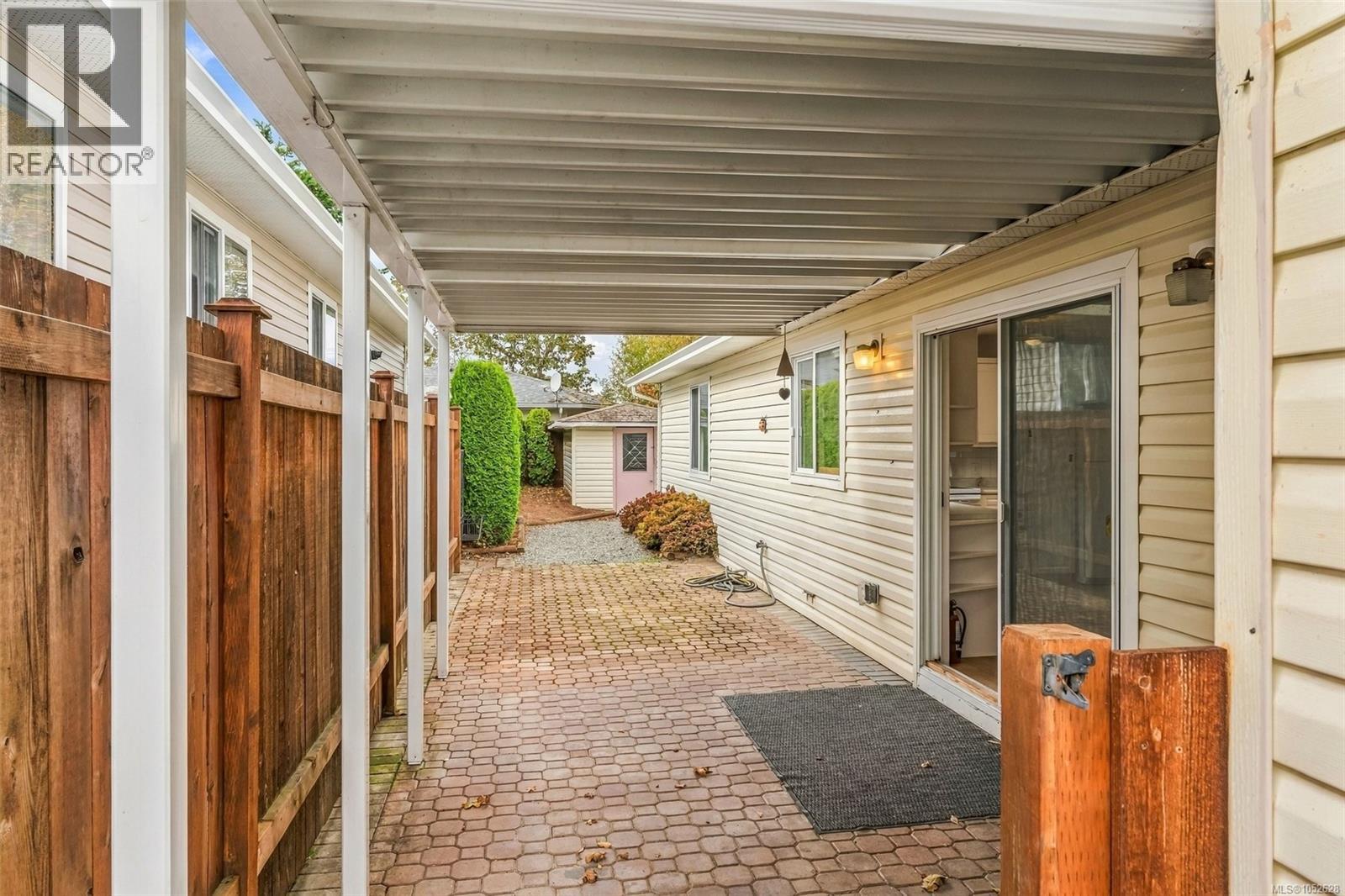 3 Eagle Lane, View Royal, British Columbia V9A 7M2 - Photo 46 - 1052628