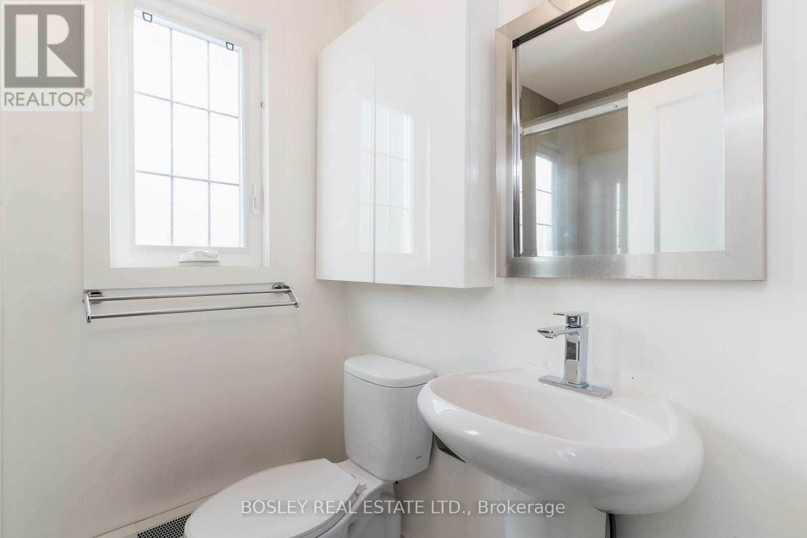 5 - 308 S Kingsway Road, Toronto, Ontario  M6S 3T9 - Photo 15 - W14095286