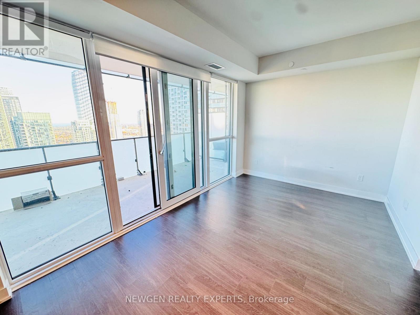 3504 - 430 Square One Drive, Mississauga, Ontario  L5B 0L6 - Photo 8 - W13885508