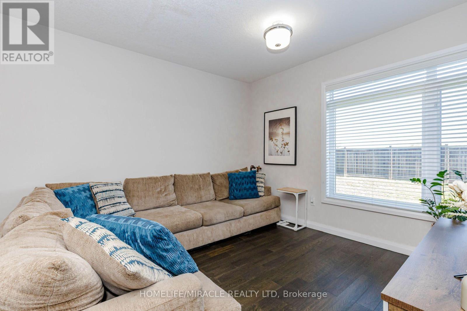 19 - 35 Midhurst Heights, Hamilton, Ontario  L8J 0K9 - Photo 8 - X14096172