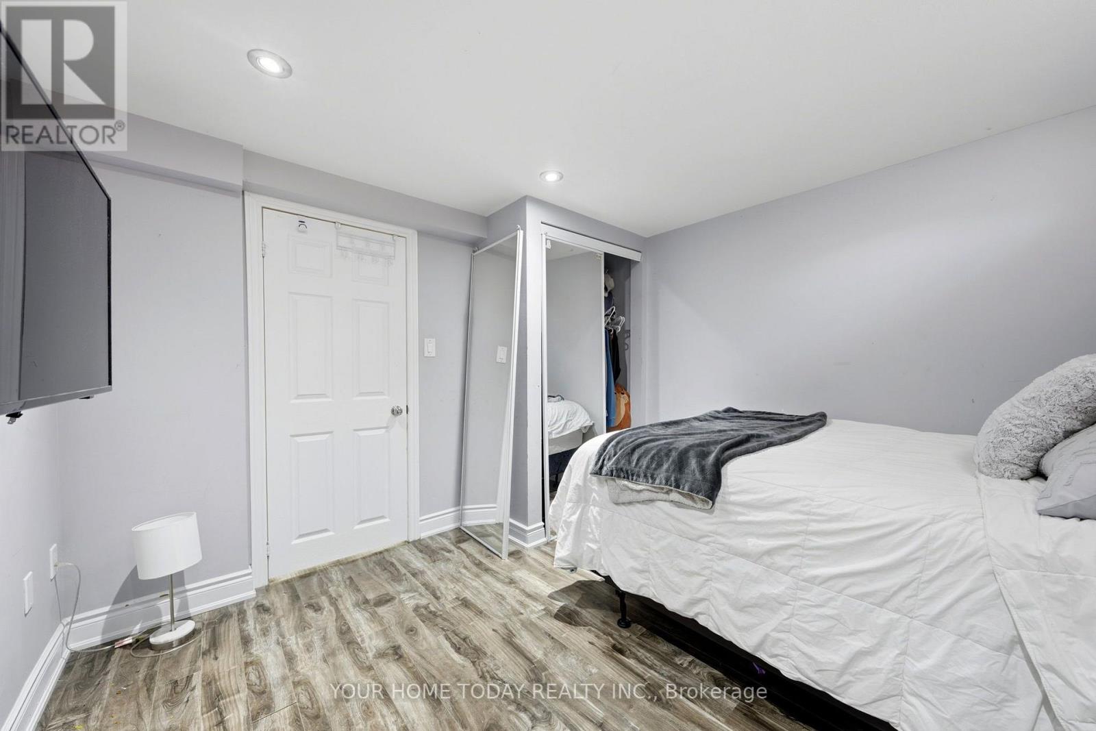 33 Preston Street, Halton Hills, Ontario  L7G 5V5 - Photo 32 - W14097746
