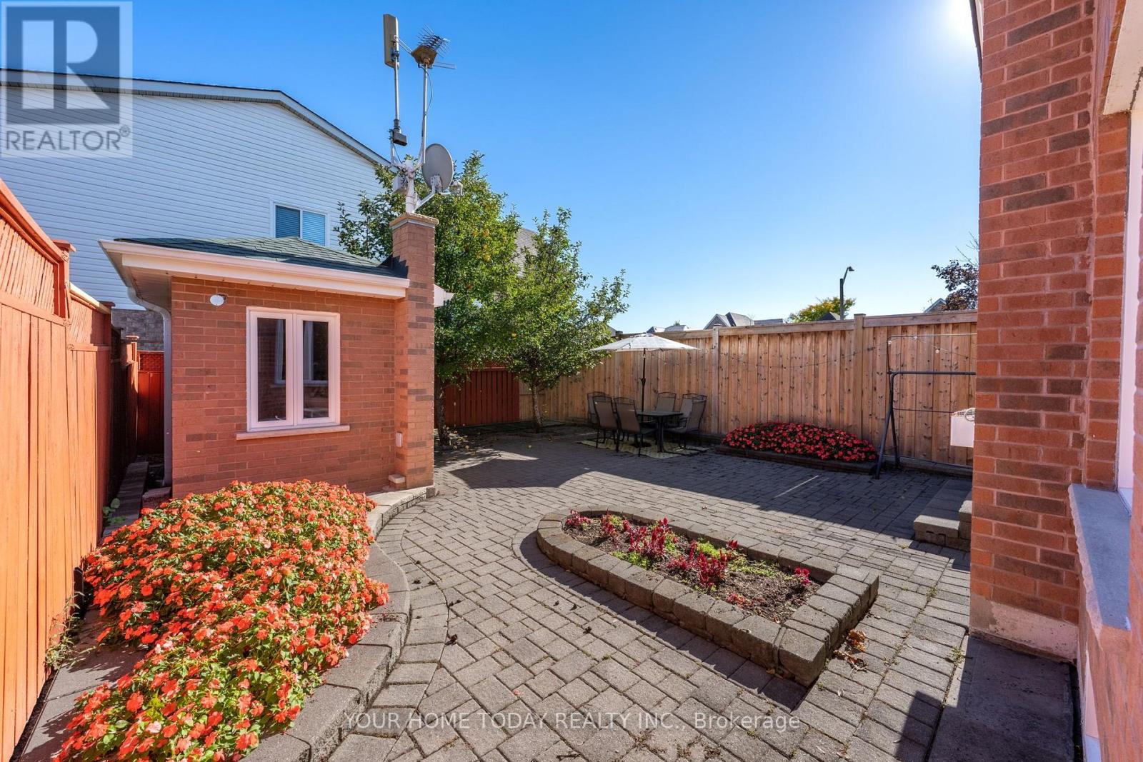 33 Preston Street, Halton Hills, Ontario  L7G 5V5 - Photo 38 - W14097746