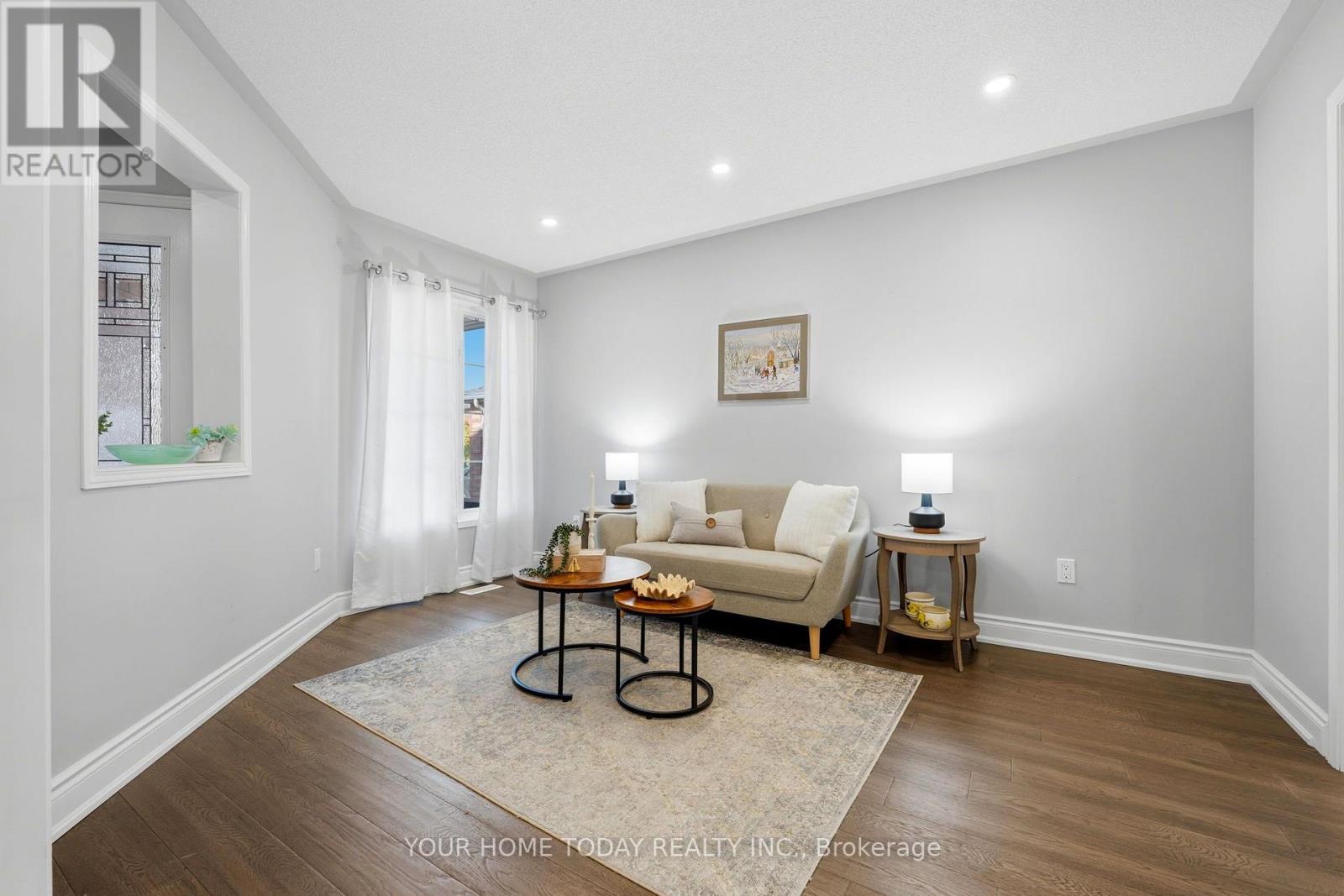 33 Preston Street, Halton Hills, Ontario  L7G 5V5 - Photo 6 - W14097746