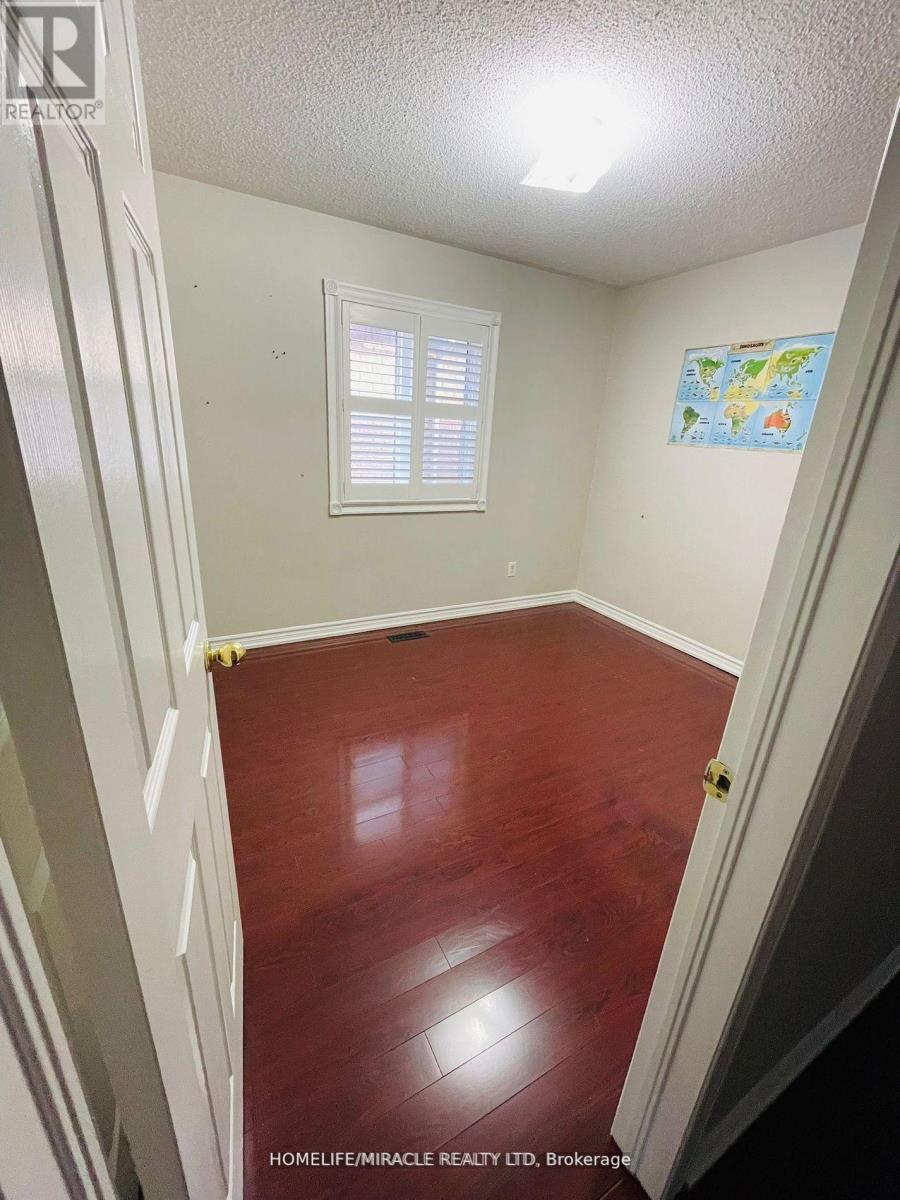 (Upper Portion) - 80 Loons Call Crescent, Brampton, Ontario  L6R 2G4 - Photo 10 - W14097768