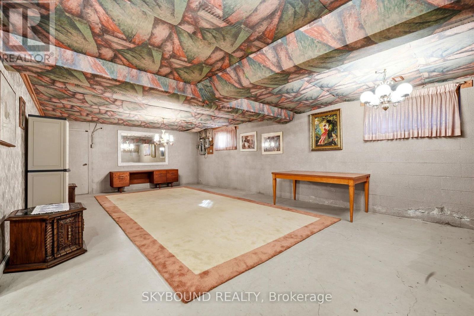 64a Saint Georges Boulevard, Toronto, Ontario  M9R 1X4 - Photo 31 - W14097796