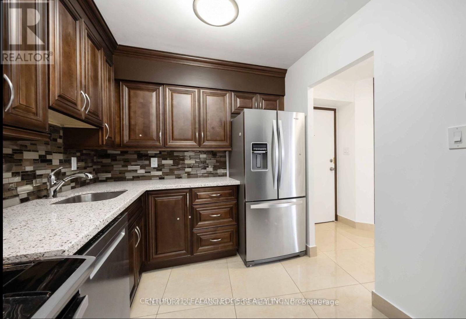 2403 - 330 Dixon Road, Toronto (Kingsview Village-The Westway), Ontario  M9R 1S9 - Photo 3 - W14097844