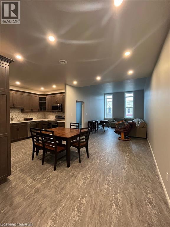 453 TURNBERRY Street Unit# 2
