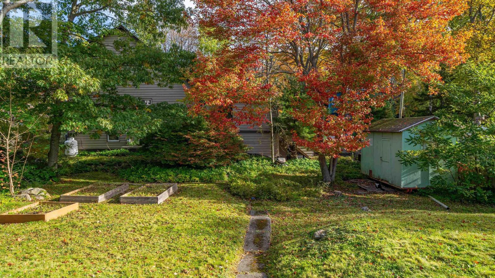 19 Highwood Street, Dartmouth, Nova Scotia  B2Y 3B9 - Photo 31 - 202626152