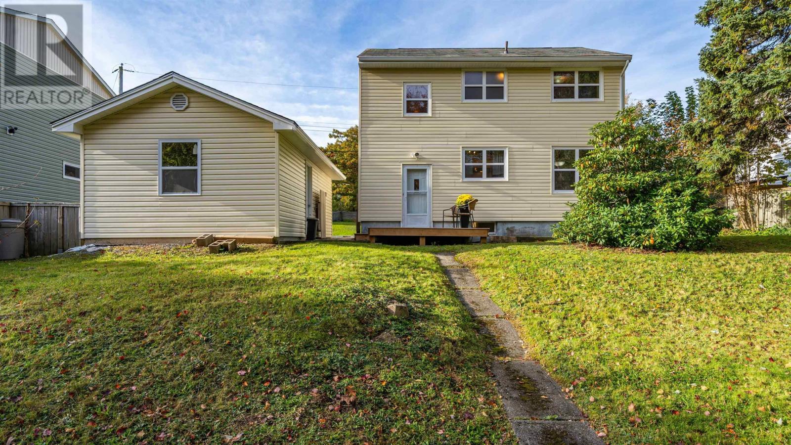 19 Highwood Street, Dartmouth, Nova Scotia  B2Y 3B9 - Photo 32 - 202626152