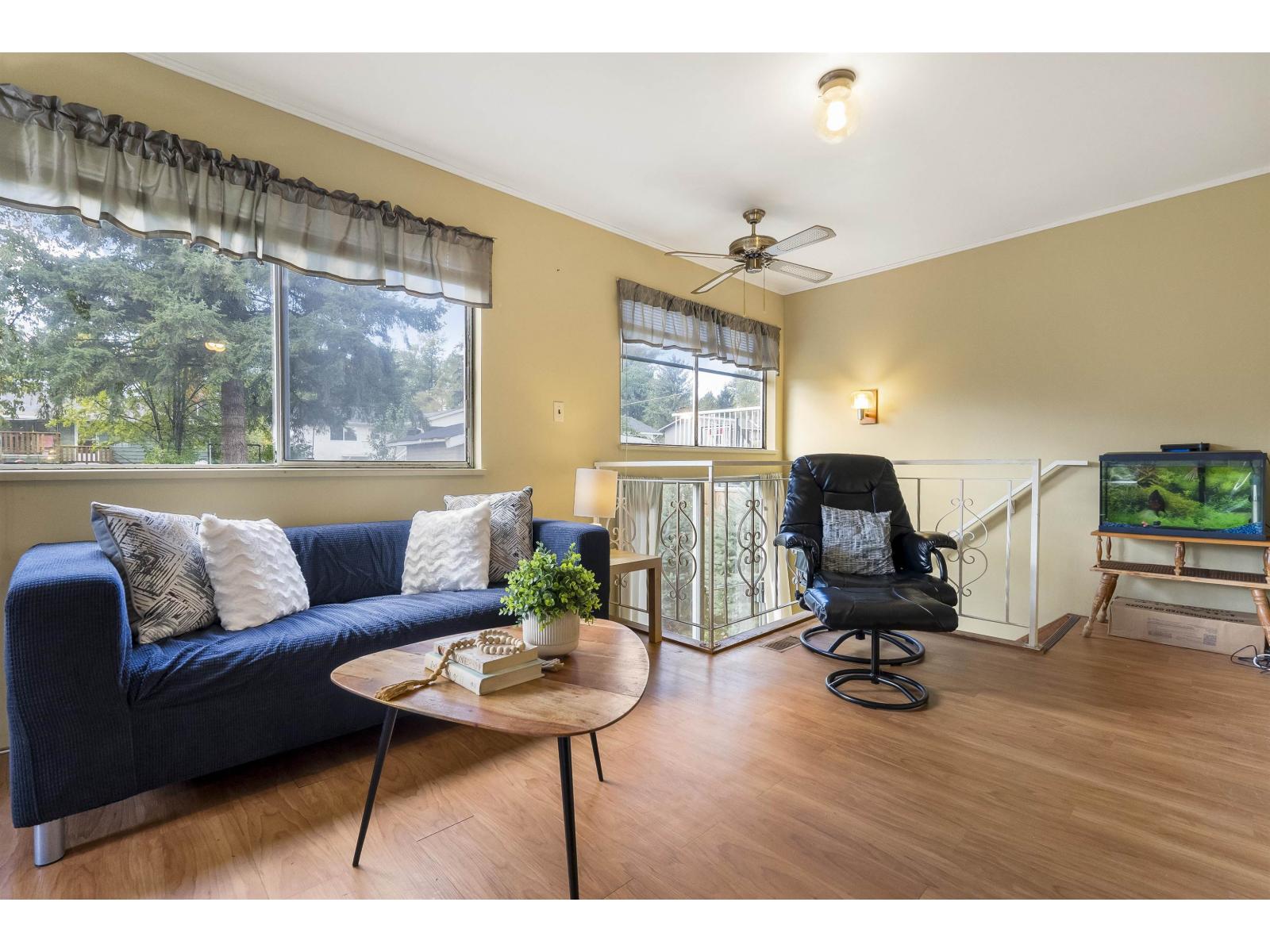 9141 Prince Charles Boulevard, Surrey, British Columbia  V3V 1S1 - Photo 2 - R3176187