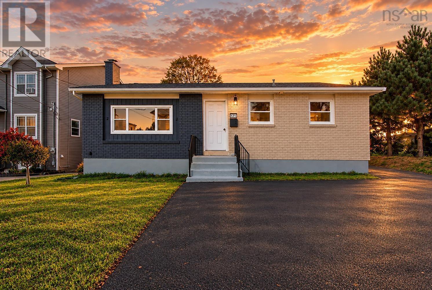 171 Renfrew Street, Dartmouth, Nova Scotia  B2Y 2M4 - Photo 2 - 202626224