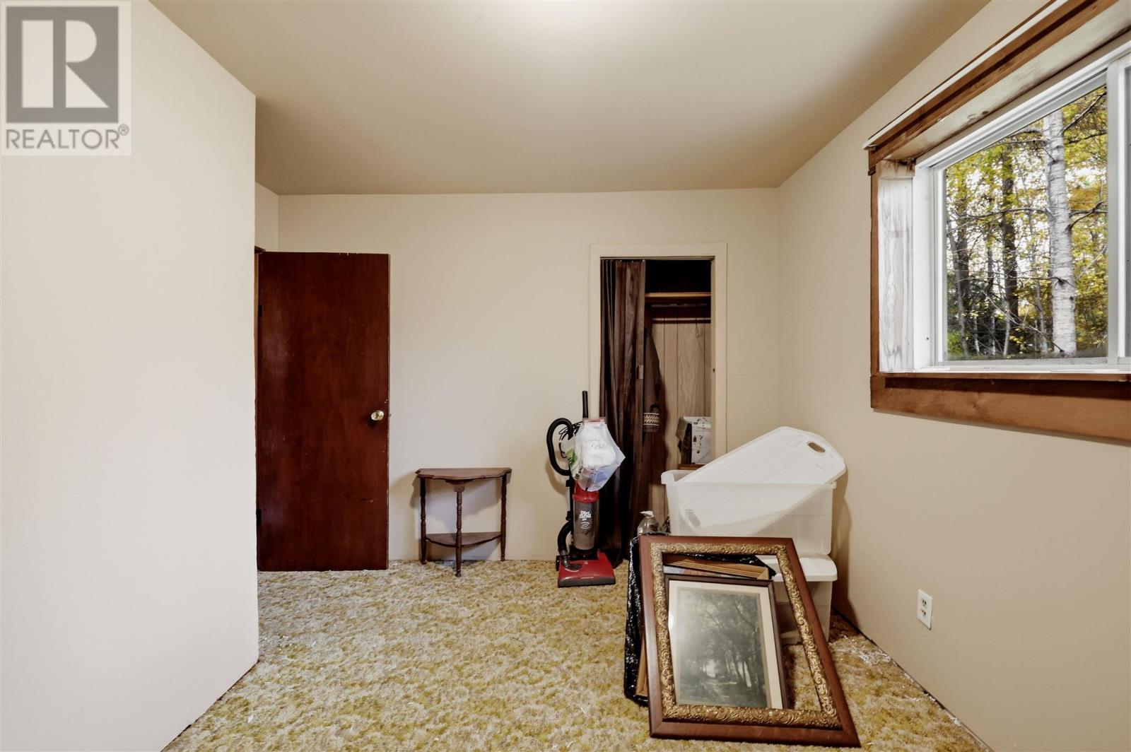 2594 Base Lin, Sault Ste. Marie, Ontario  P6A 5K6 - Photo 14 - SM262932
