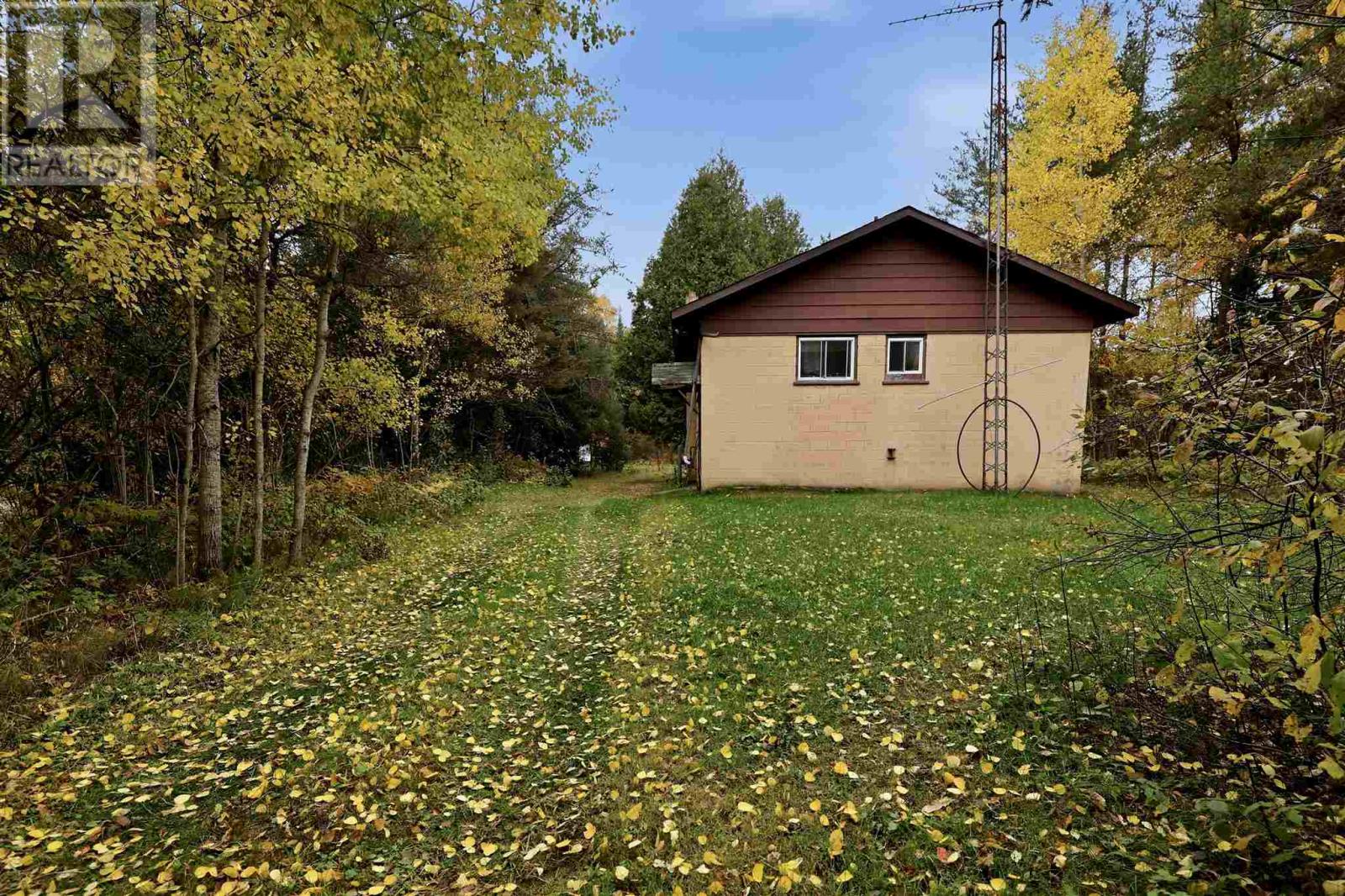 2594 Base Lin, Sault Ste. Marie, Ontario  P6A 5K6 - Photo 26 - SM262932