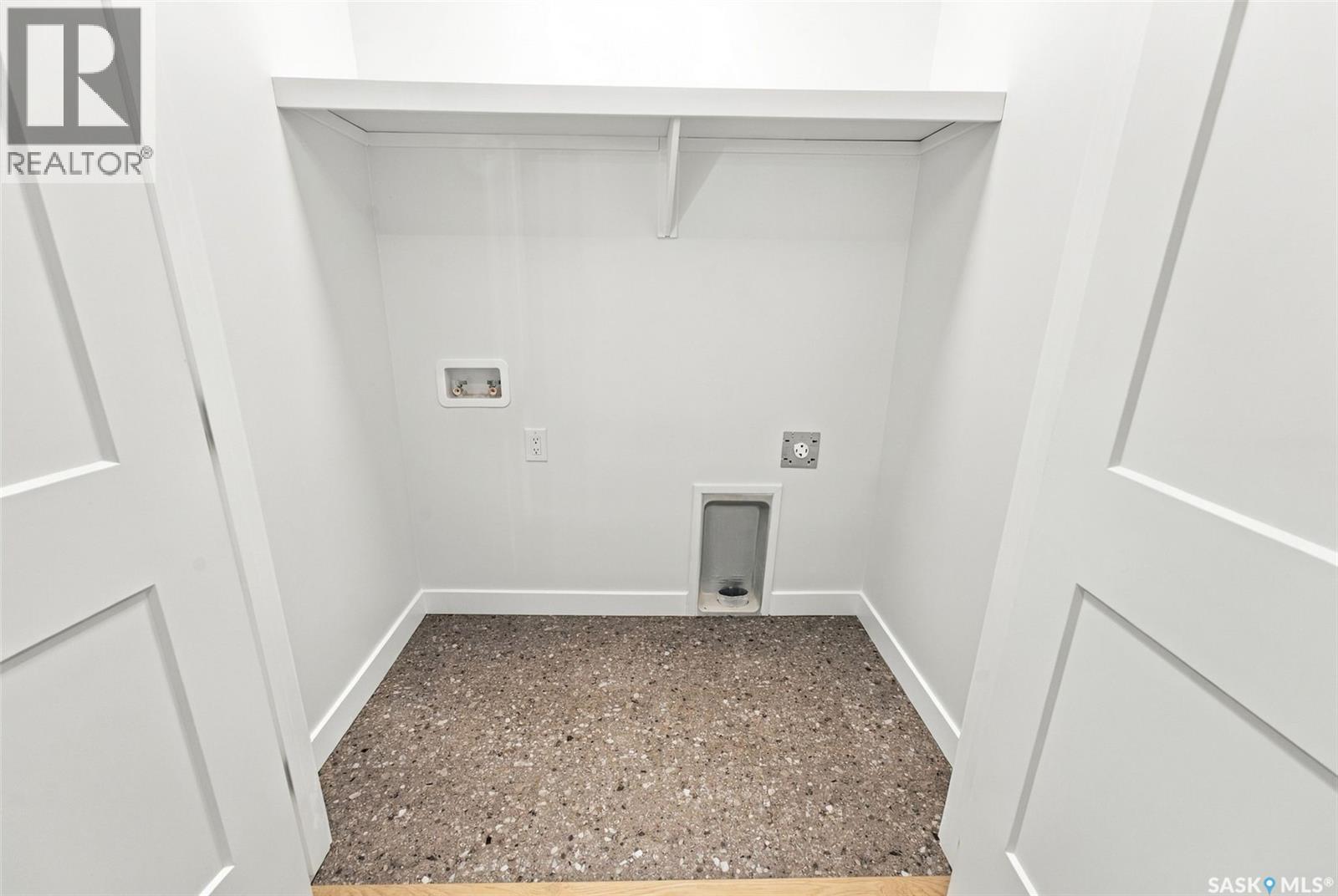 247 Doran Way, Saskatoon, Saskatchewan  S7V 1Z3 - Photo 38 - SK051540