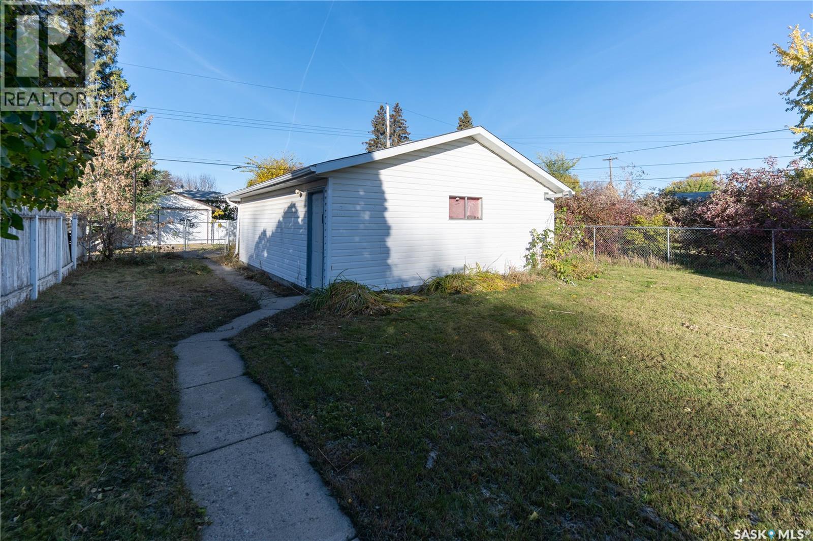 607 Q Avenue N, Saskatoon, Saskatchewan  S7L 2Y2 - Photo 39 - SK051504