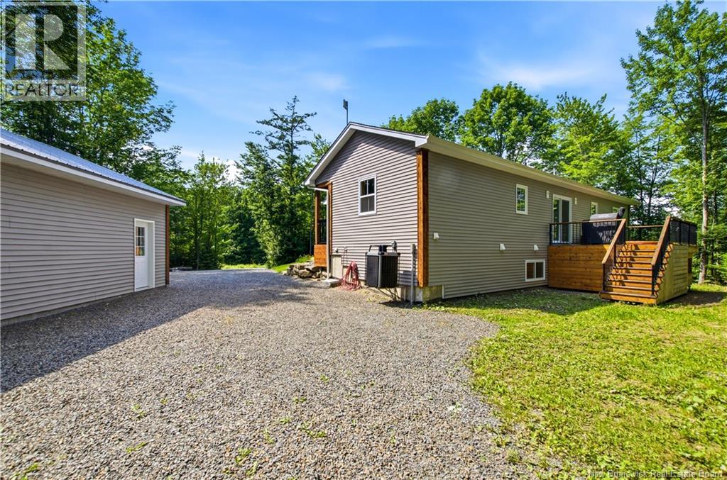 30 Loyalist Lane, Upper Kingsclear, New Brunswick  E3E 0C3 - Photo 41 - NB149922