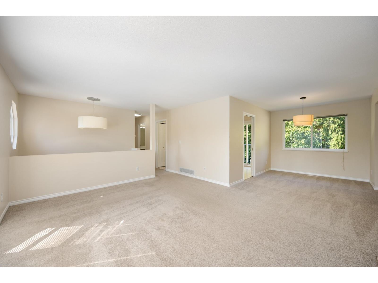 4995 202a Street, Langley, British Columbia  V3A 1T6 - Photo 4 - R3176202