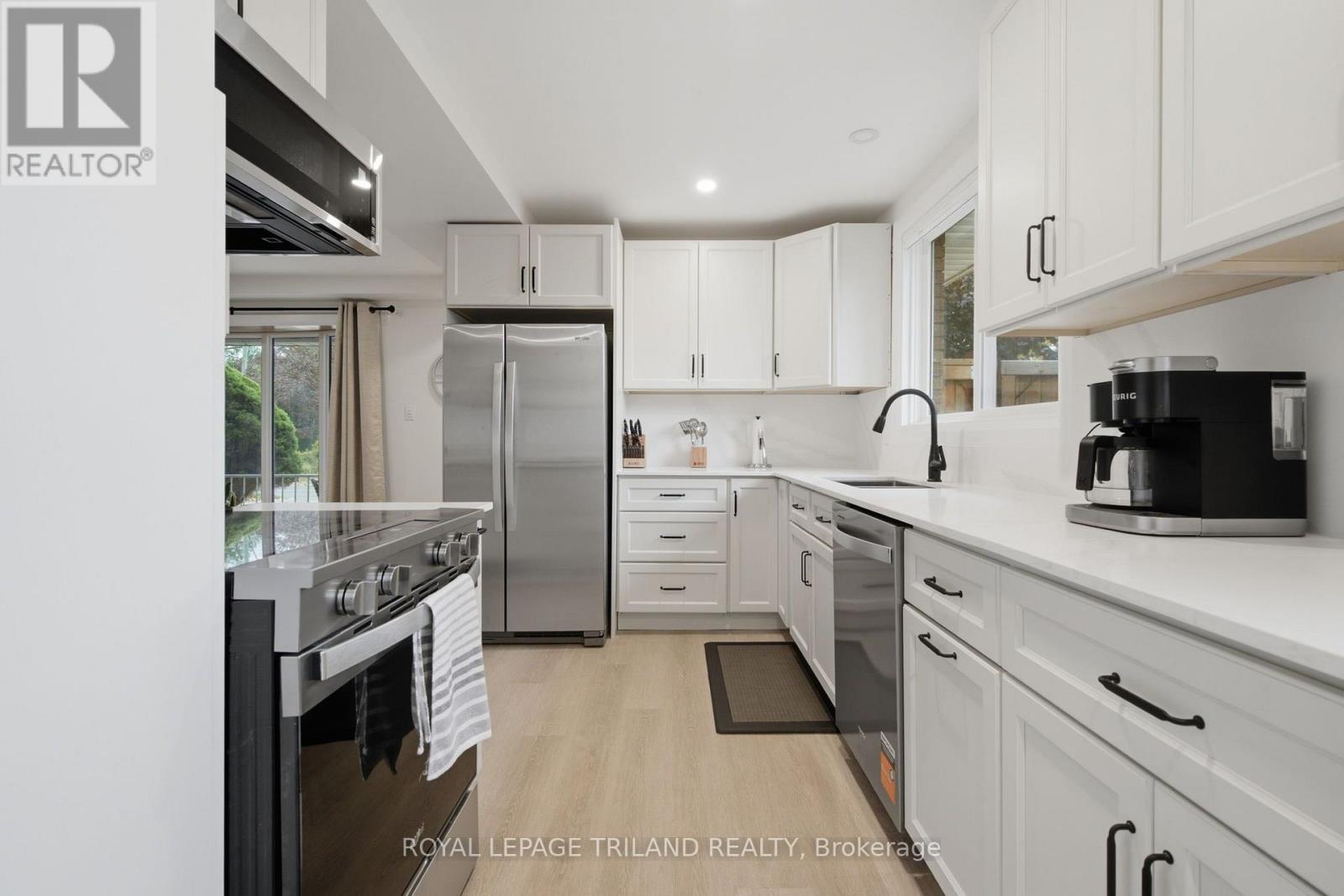 UPPER - 27 ALDBOROUGH AVENUE, St. Thomas, Ontario