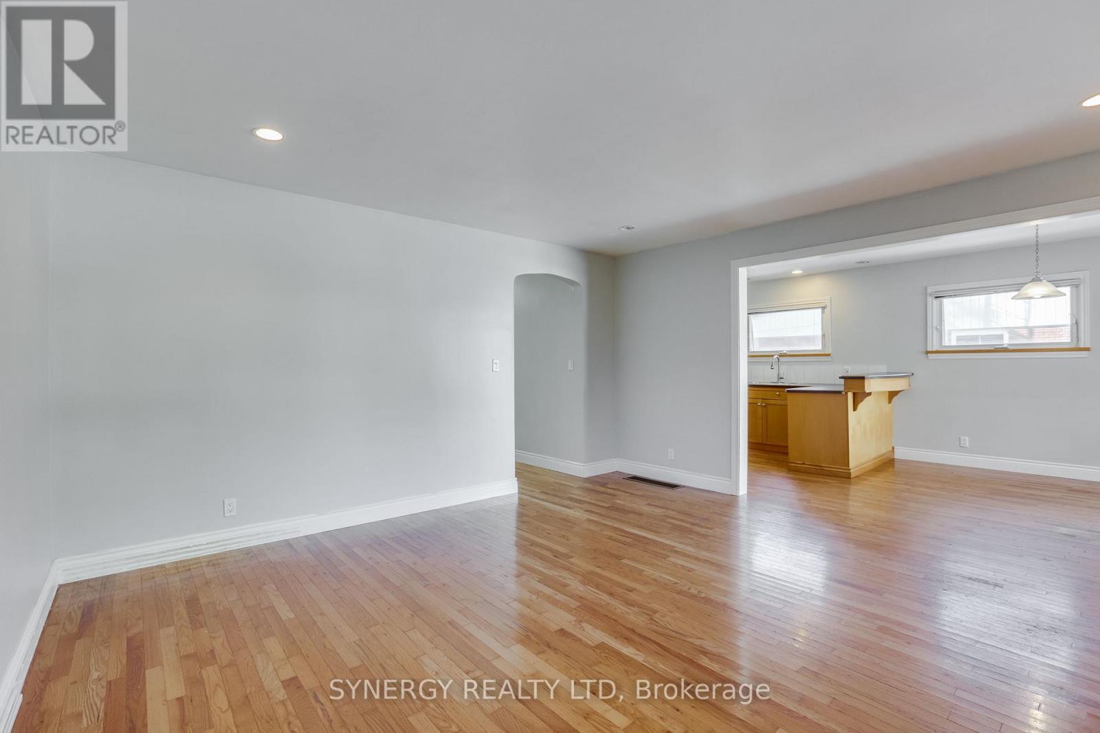 208 King Street, Southwest Middlesex, Ontario  N0L 1M0 - Photo 13 - X14098118
