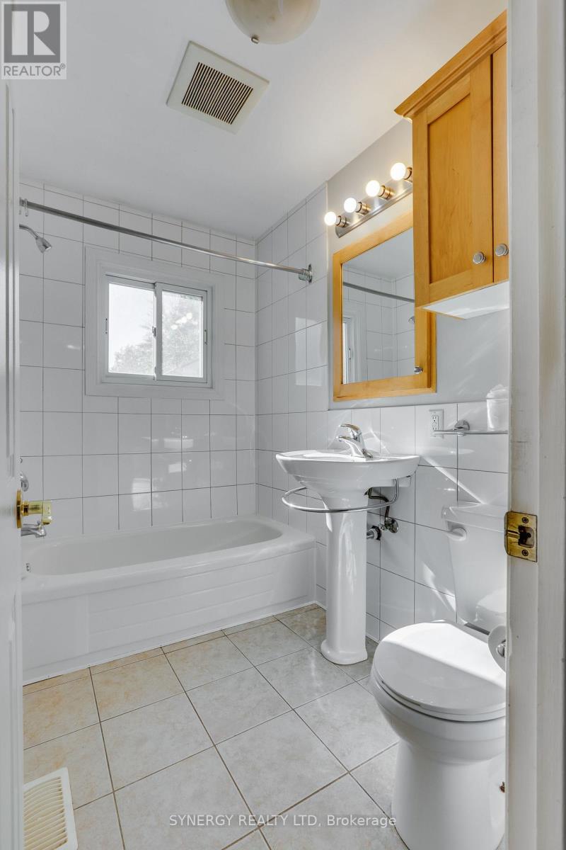 208 King Street, Southwest Middlesex, Ontario  N0L 1M0 - Photo 20 - X14098118