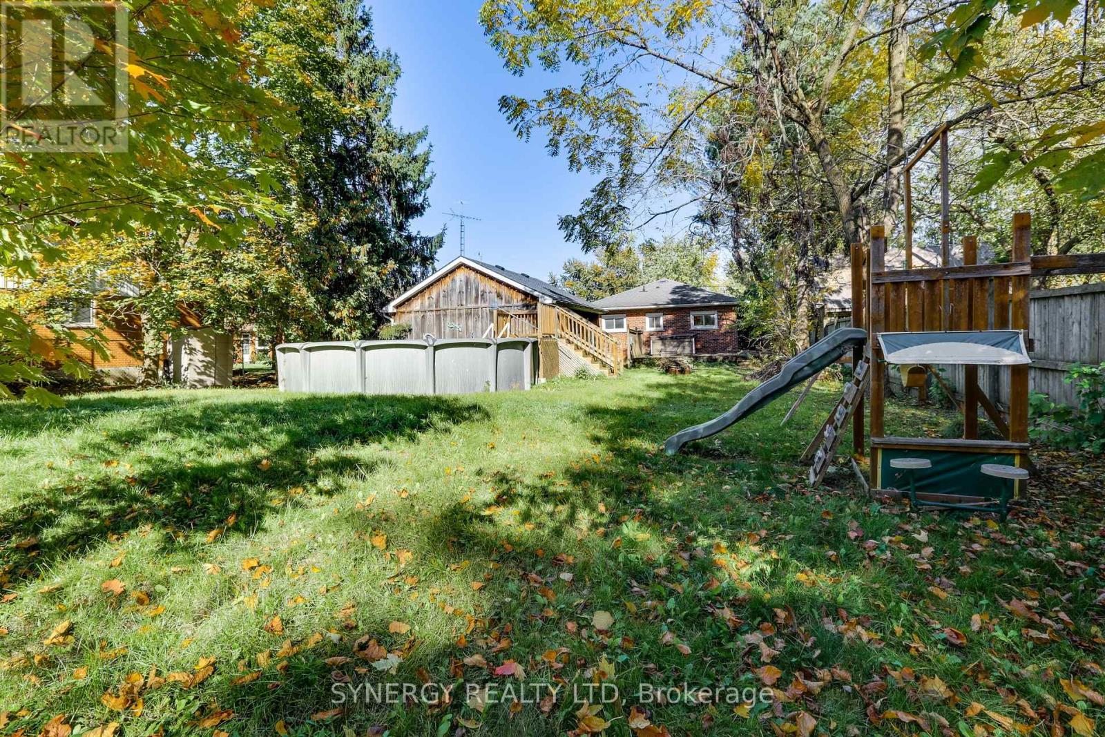 208 King Street, Southwest Middlesex, Ontario  N0L 1M0 - Photo 8 - X14098118