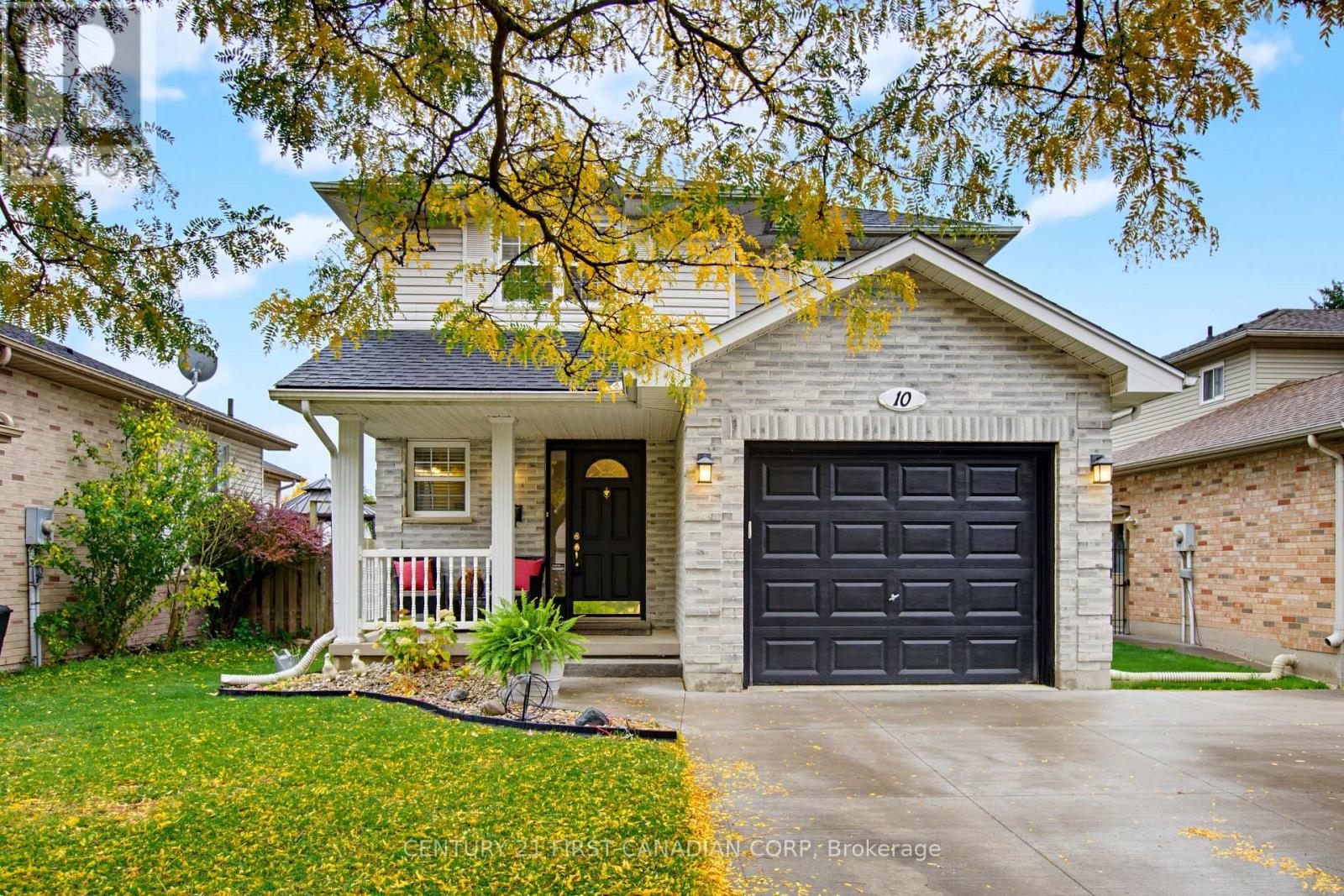 10 EXMOUTH DRIVE, London East, Ontario