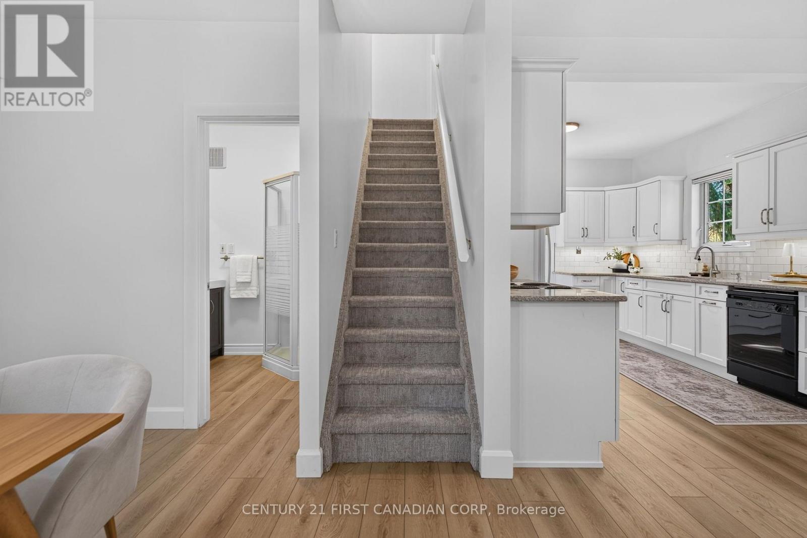 12 Charles Street, Middlesex Centre, Ontario  N0M 2A0 - Photo 18 - X14098140