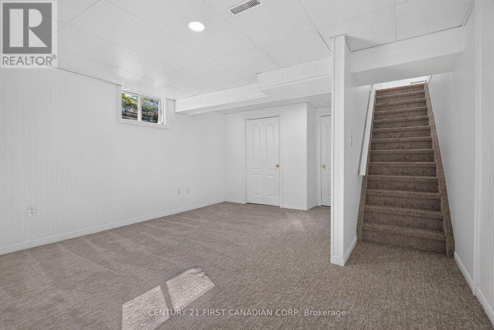 12 Charles Street, Middlesex Centre, Ontario  N0M 2A0 - Photo 27 - X14098140